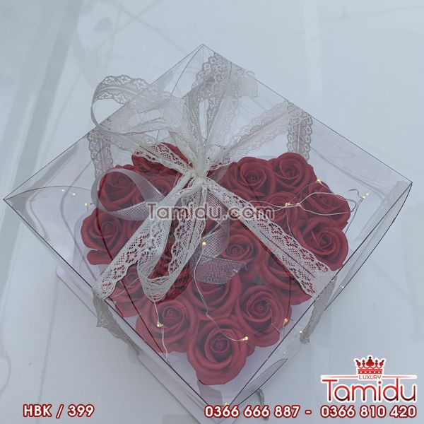 HỘP HOA HỒNG SÁP THƠM LUNG LINH NHẤT - TÂM ĐIỂM THU HÚT MỌI ÁNH NHÌN