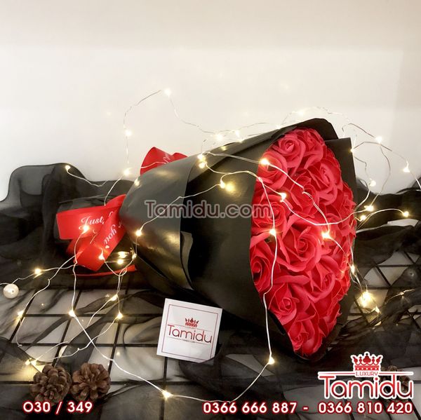 Bó Hoa Sáp Tròn 30 Bông Màu Đỏ Cao Cấp