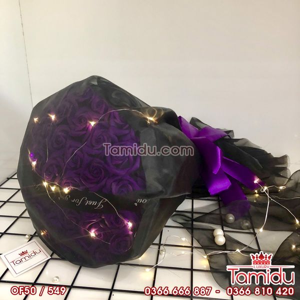 Bó Hoa Sáp Thơm Tròn 50 Bông Bọc Voan Đèn Led Cao Cấp