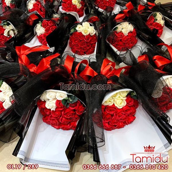 Bó Hoa Sáp Thơm Tròn Lưới 19 Bông