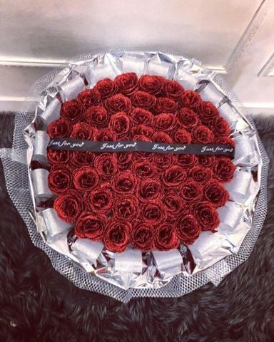 Bó Hoa Kim Tuyến 50 Bông Cao Cấp