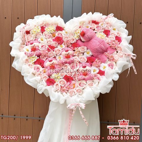 Bó Hoa Gấu Dâu mix hoa hồng sáp ngọt ngào