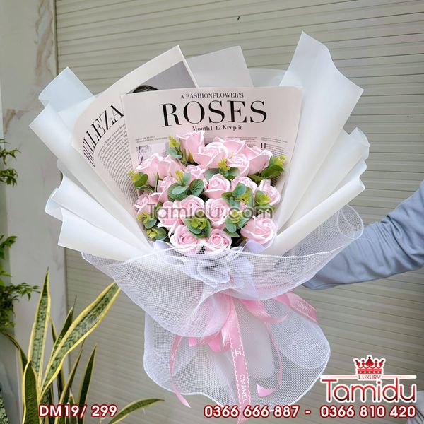 Bó Hoa Hồng sáp 19 bông hồng nhẹ nhàng