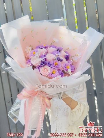 Bó Hoa Tím Hồng mộng mơ