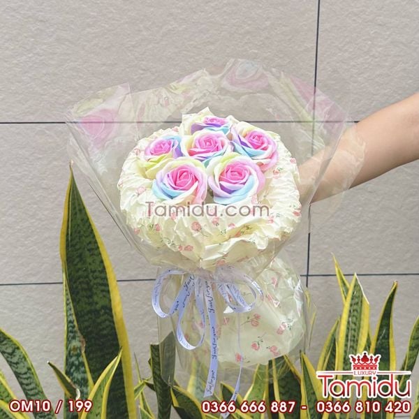 Bó hoa hồng xin xắn, quà tặng bạn bè, đồng nghiệp ngày lễ