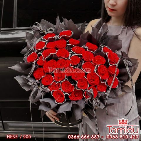 Hộp Hoa Hồng Sáp Ecuador Cắm Hình Tim Cao Cấp