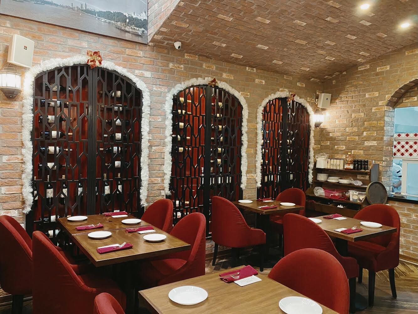 Mapa Wine Bar & Grill Restaurant - Hoàng Văn Thái