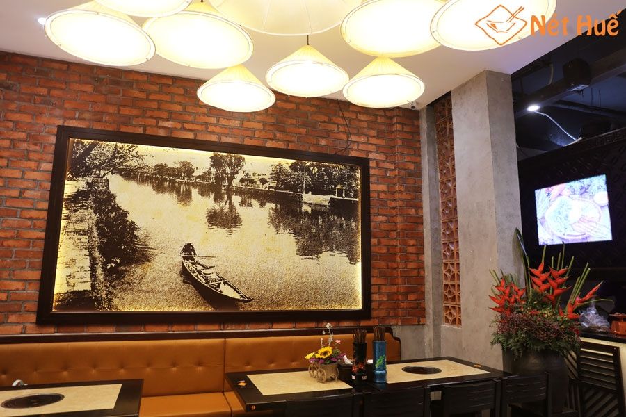 Nét Huế - Ngã tư Nguyễn Văn Huyên