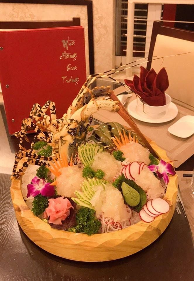 Sưa Trắng - Nguyễn Thị Định