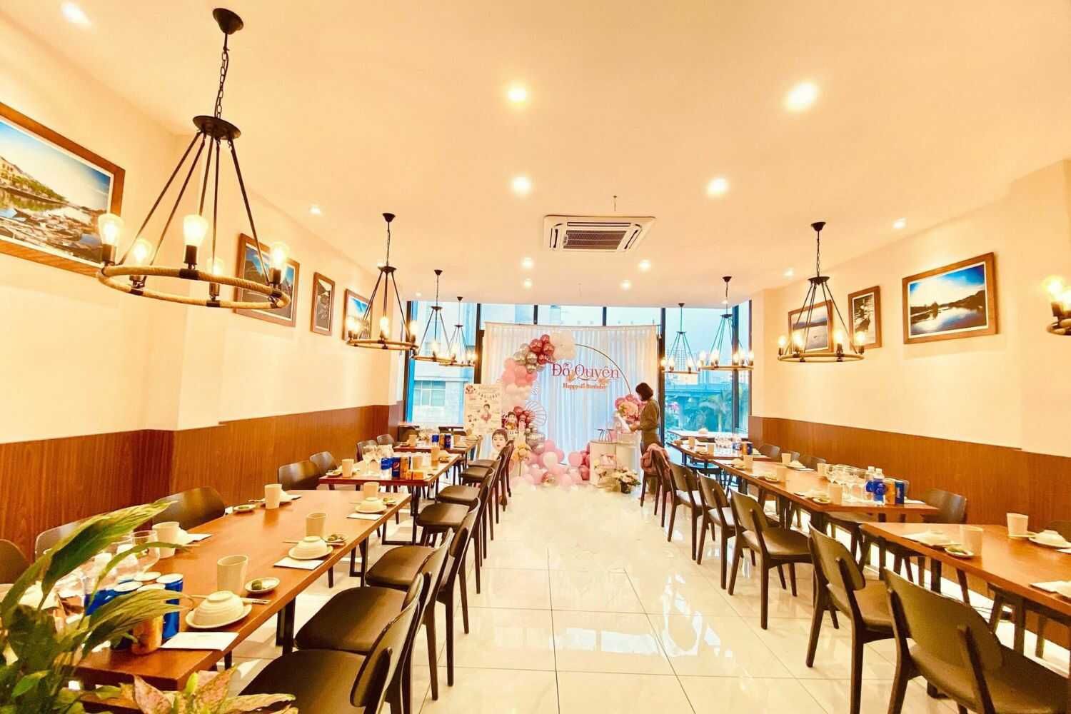 Lạ Quán - Nguyễn Văn Lộc
