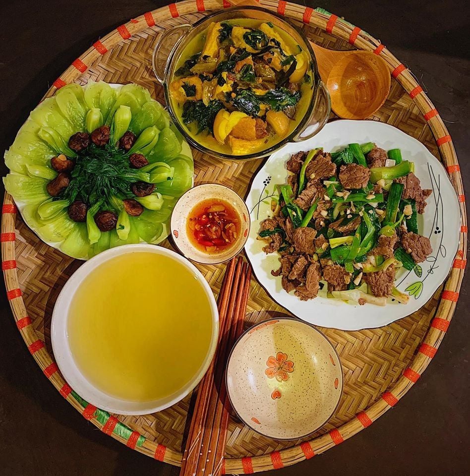 Bò Tơ Quán Mộc - Nguyễn Phong Sắc