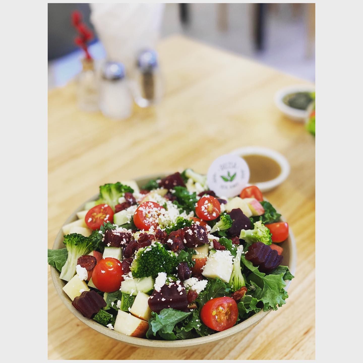 Delisa Fresh Salad Bar - Nguyễn Chí Thanh