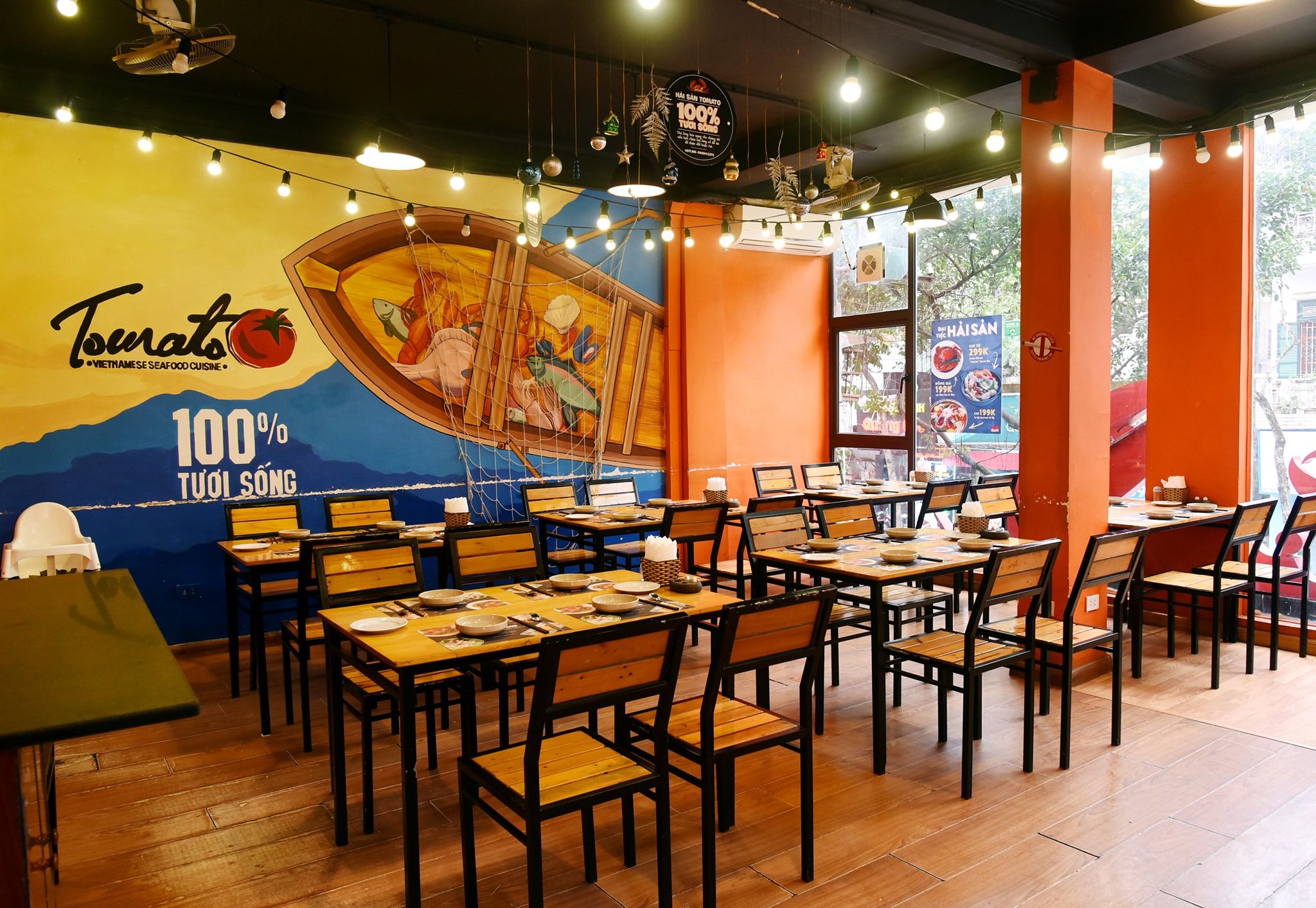Hải Sản Tomato - Lê Văn Hưu