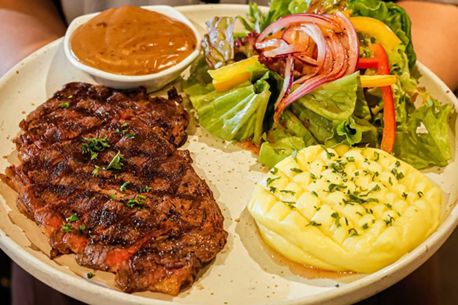 Capricciosa - TTTM Vincom Center Bà Triệu