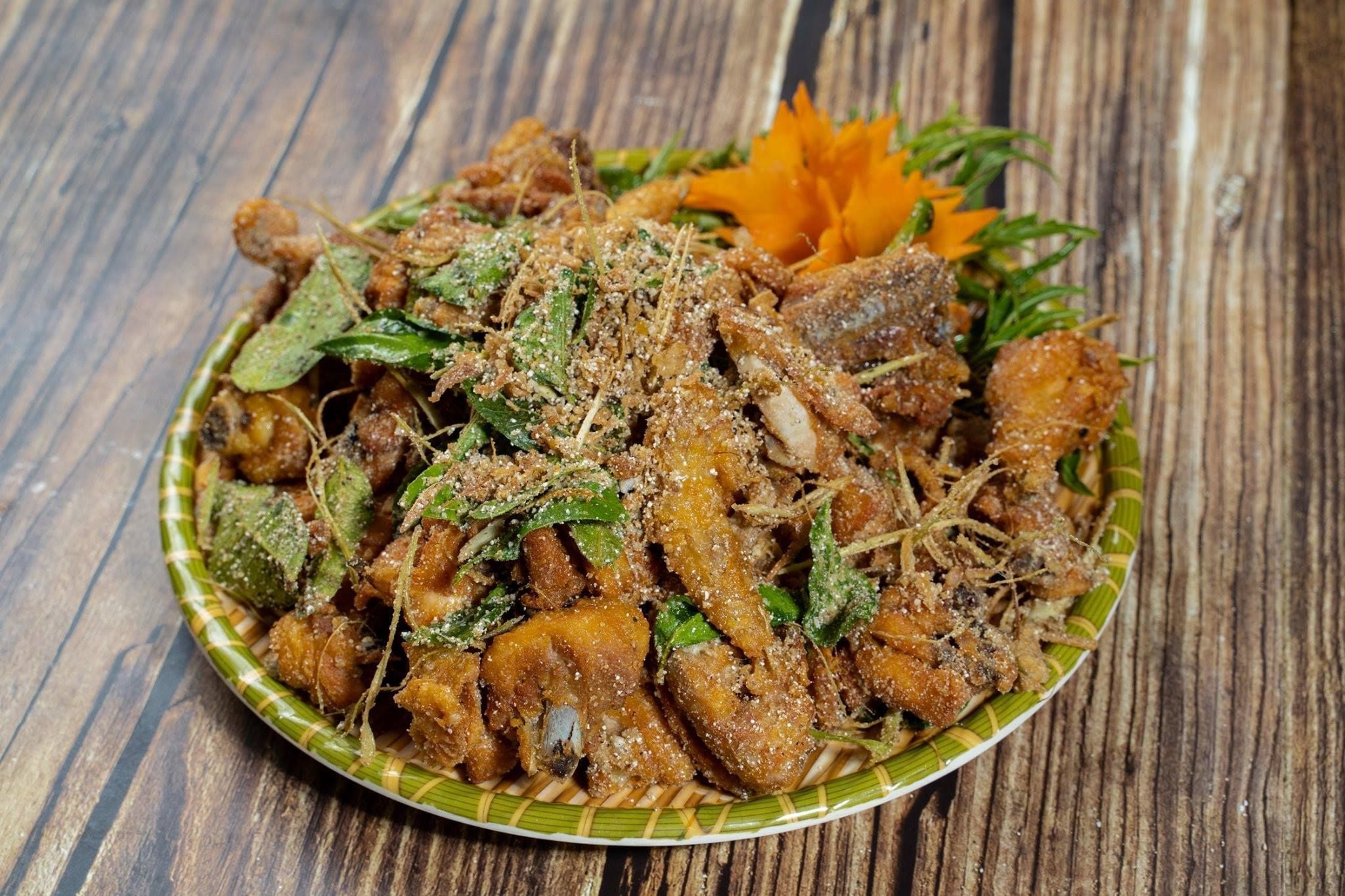 Gà Tươi Mạnh Hoạch - Hoàng Cầu Mới