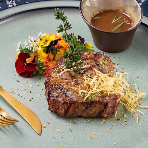 Hầm Rượu Vang Huyền Thư - 8D Hàm Long