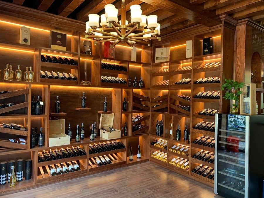 Hầm Rượu Quốc Bình - 172A Trần Văn Mười