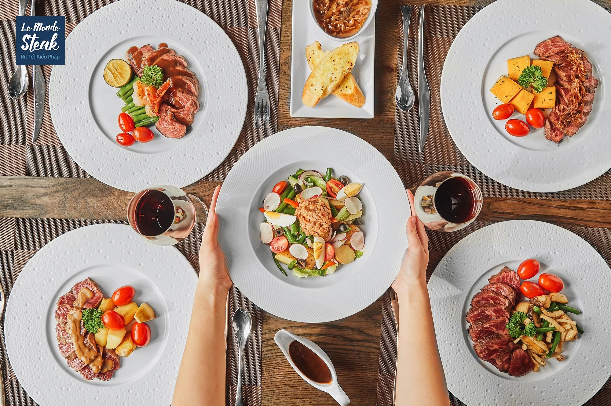 Le Monde Steak - Phan Chu Trinh