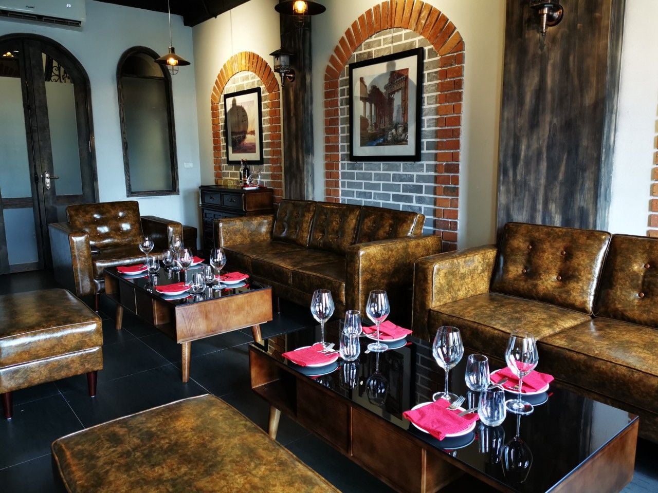 Khoruou Gourmet - Hoàng Cầu