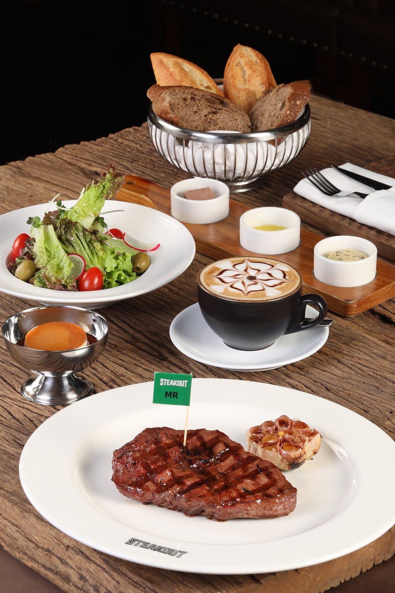 Steak Out - Trần Hưng Đạo