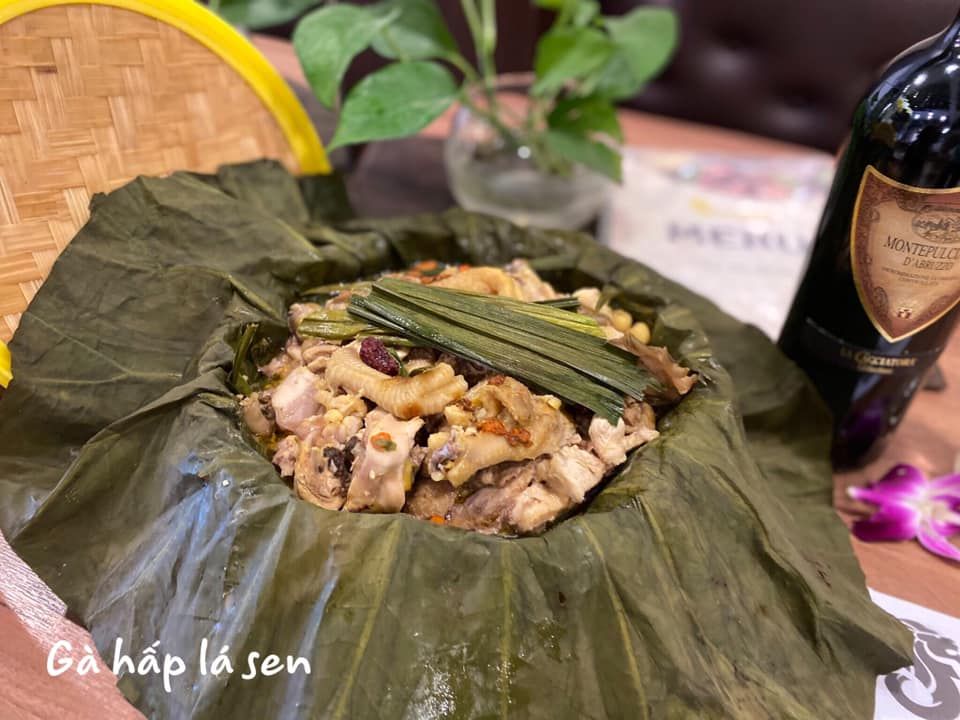 Sentosa - Phan Bội Châu