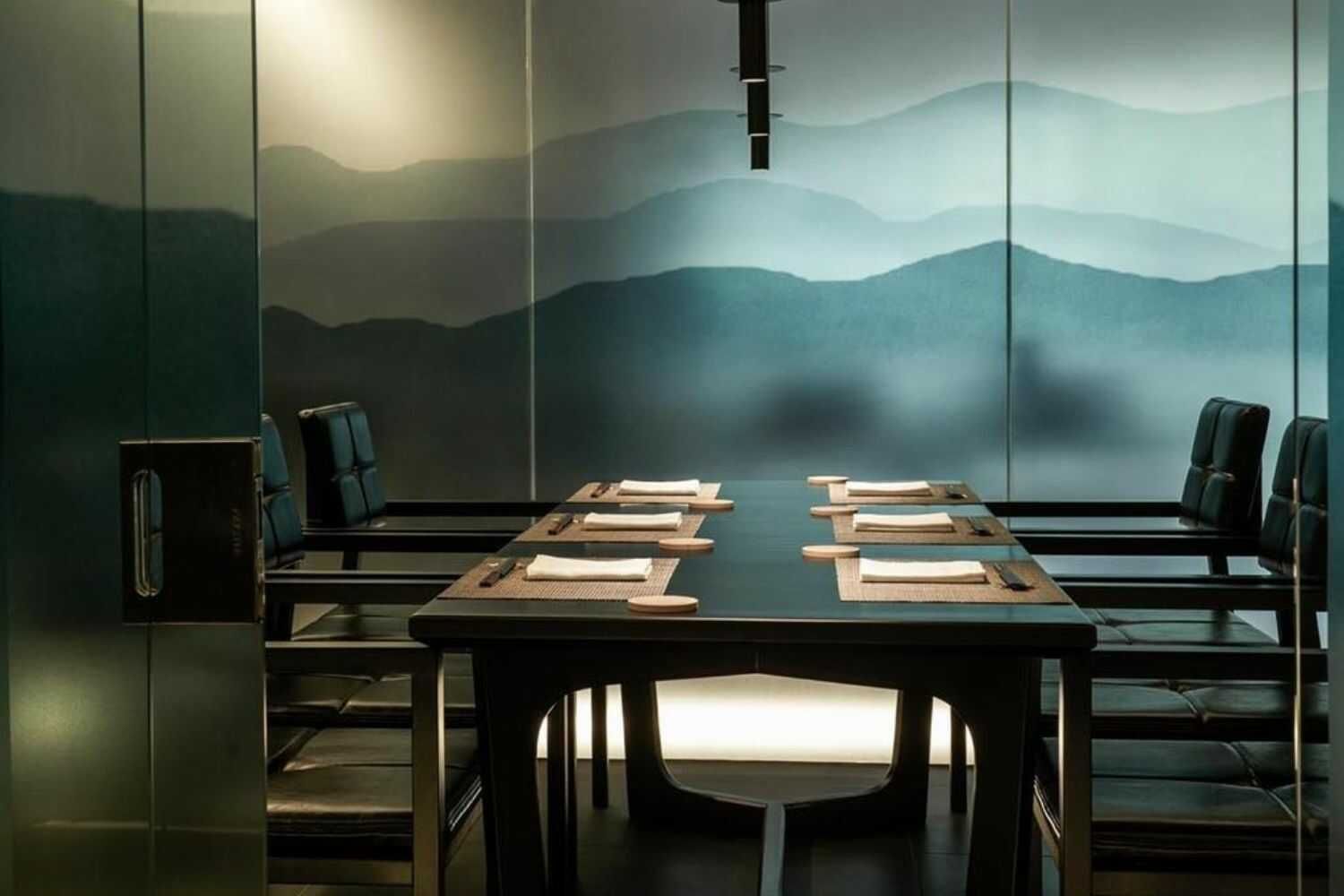 Nuboko Sushi & Teppanyaki - 37 Ngô Quyền