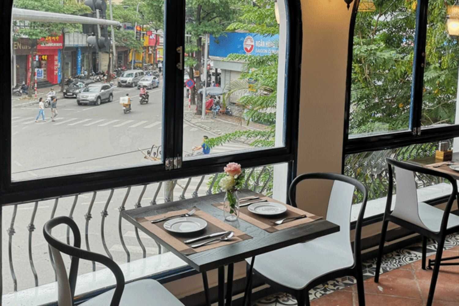 Le Monde Steak - Trung Hòa