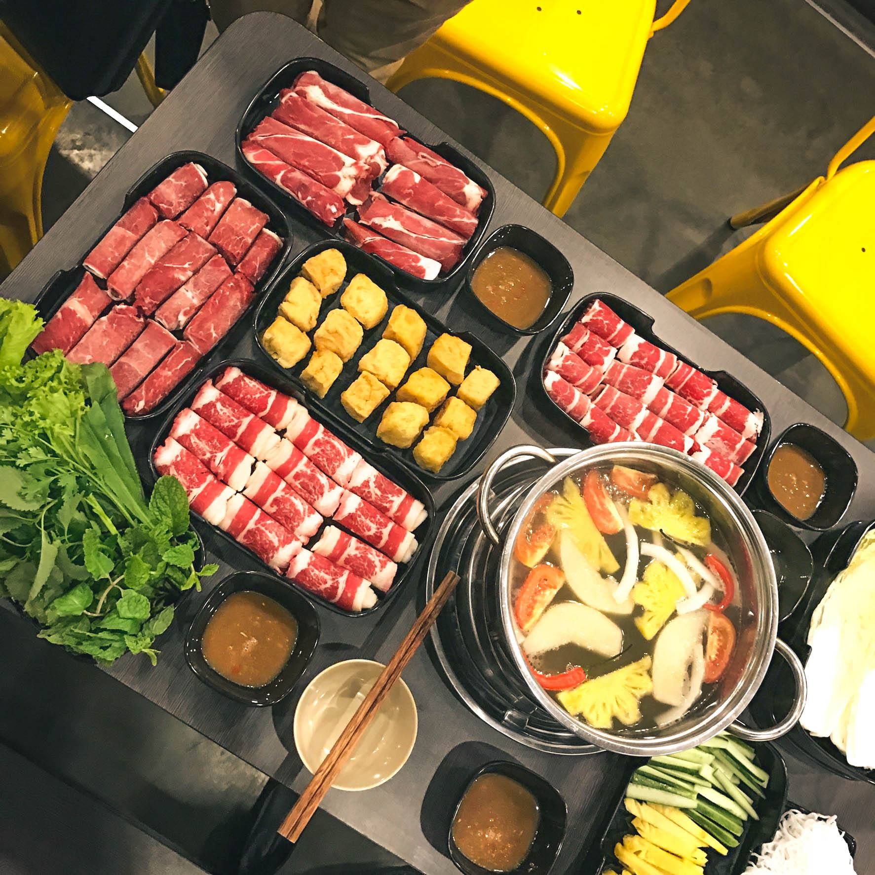 Food Street - Quang Trung