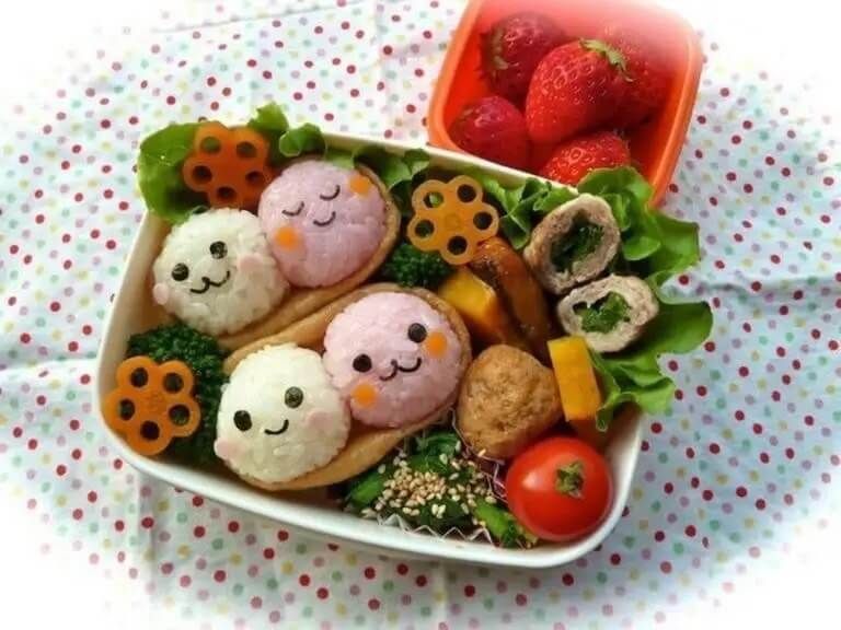 Sushi Cô Chủ Hoa Mai - Trần Hưng Đạo