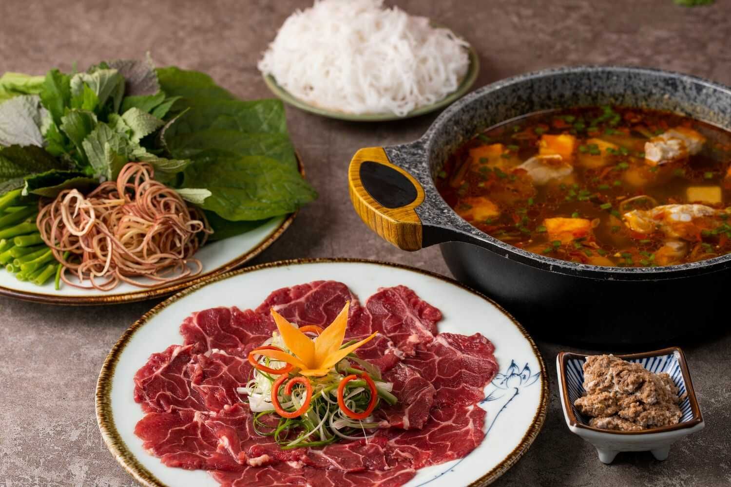 Hoàng Yến Cuisine - Tôn Dật Tiên
