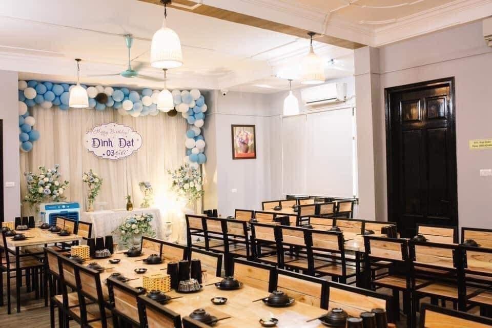 Bụp Quán - Đê La Thành