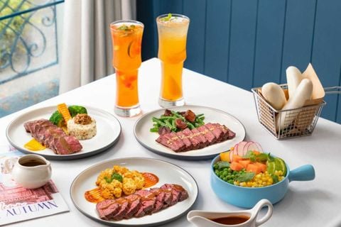 Le Monde Steak - Bà Triệu