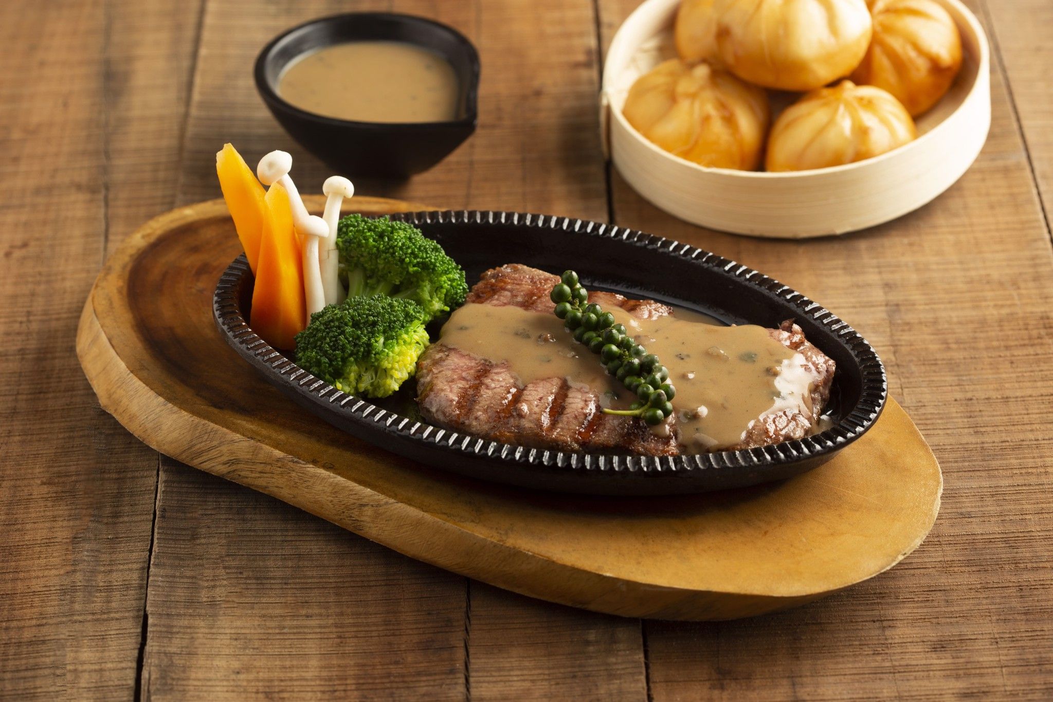 Bếp Quán - Thợ Nhuộm