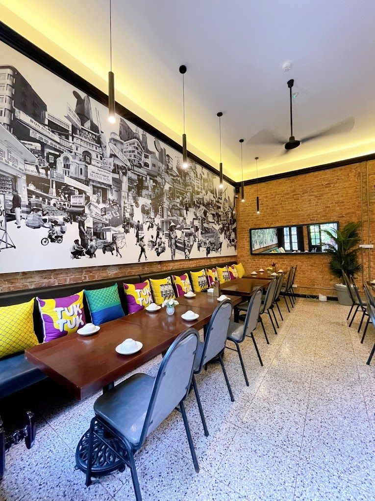 Tuktuk Thai Bistro - Triệu Việt Vương