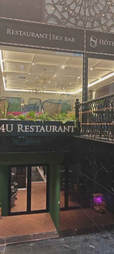 Best4U Premium Restaurant - 21 Lương Ngọc Quyến