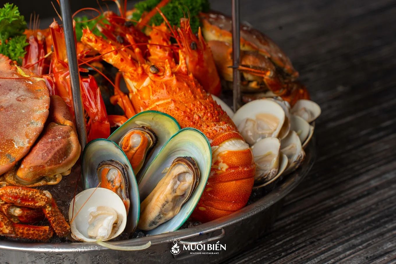 Muối Biển Seafood - 51 Võ Nguyên Giáp