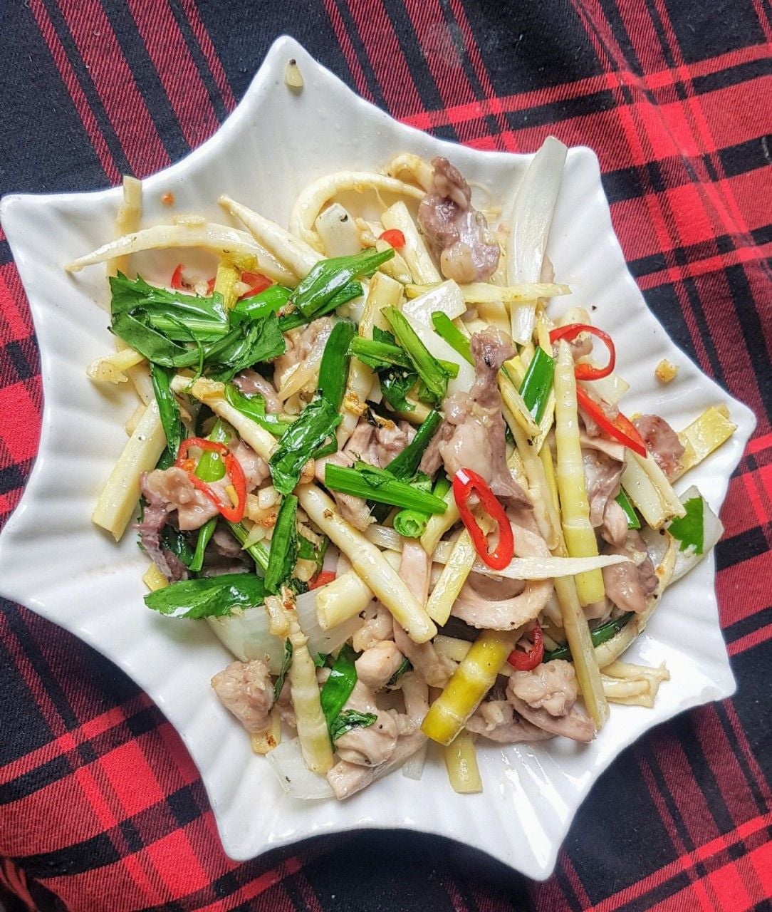 Trâu Vườn Quán - Nguyễn Văn Tuyết