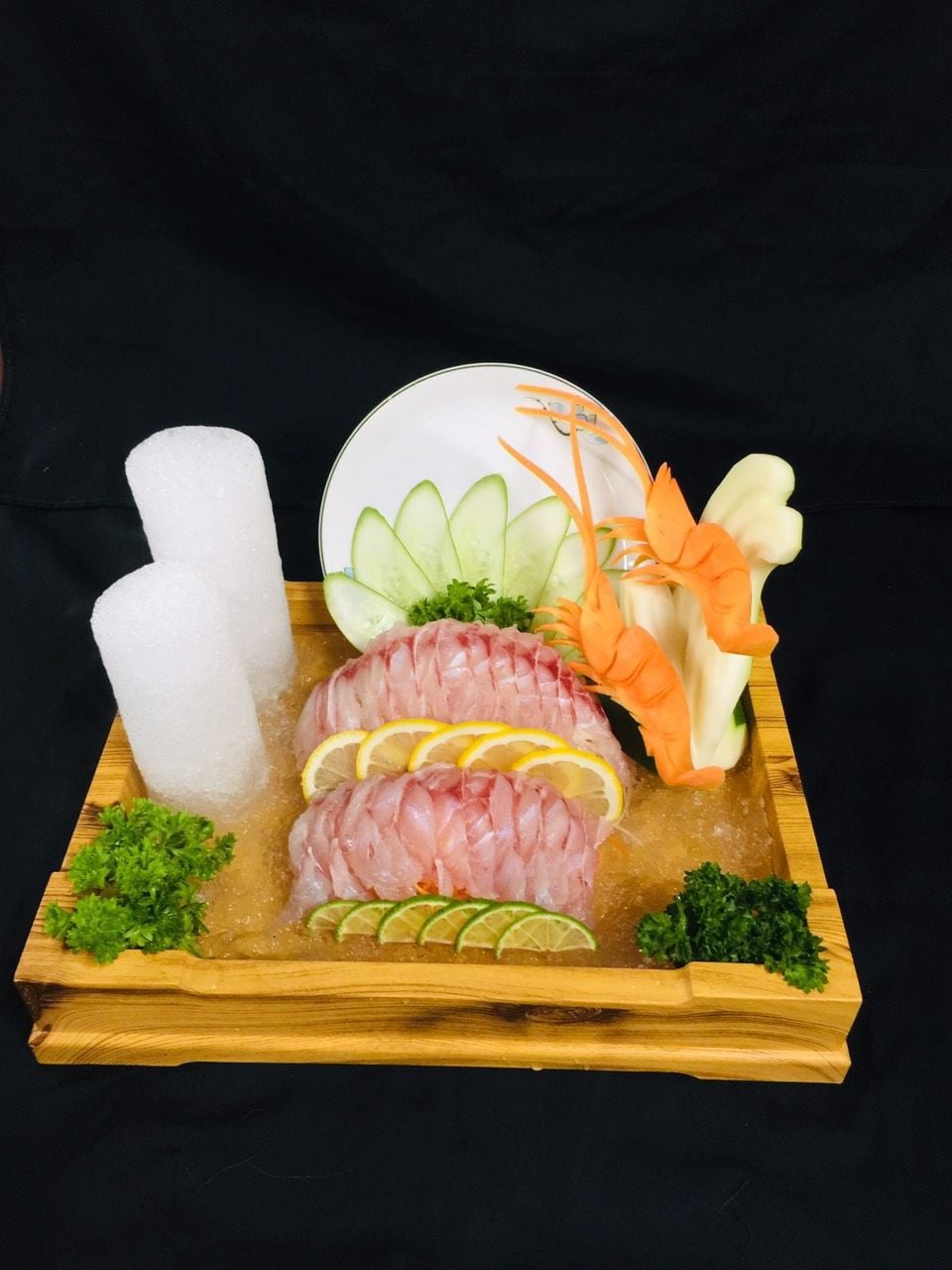 Ẩm Thực Sen Đỏ - Liễu Giai