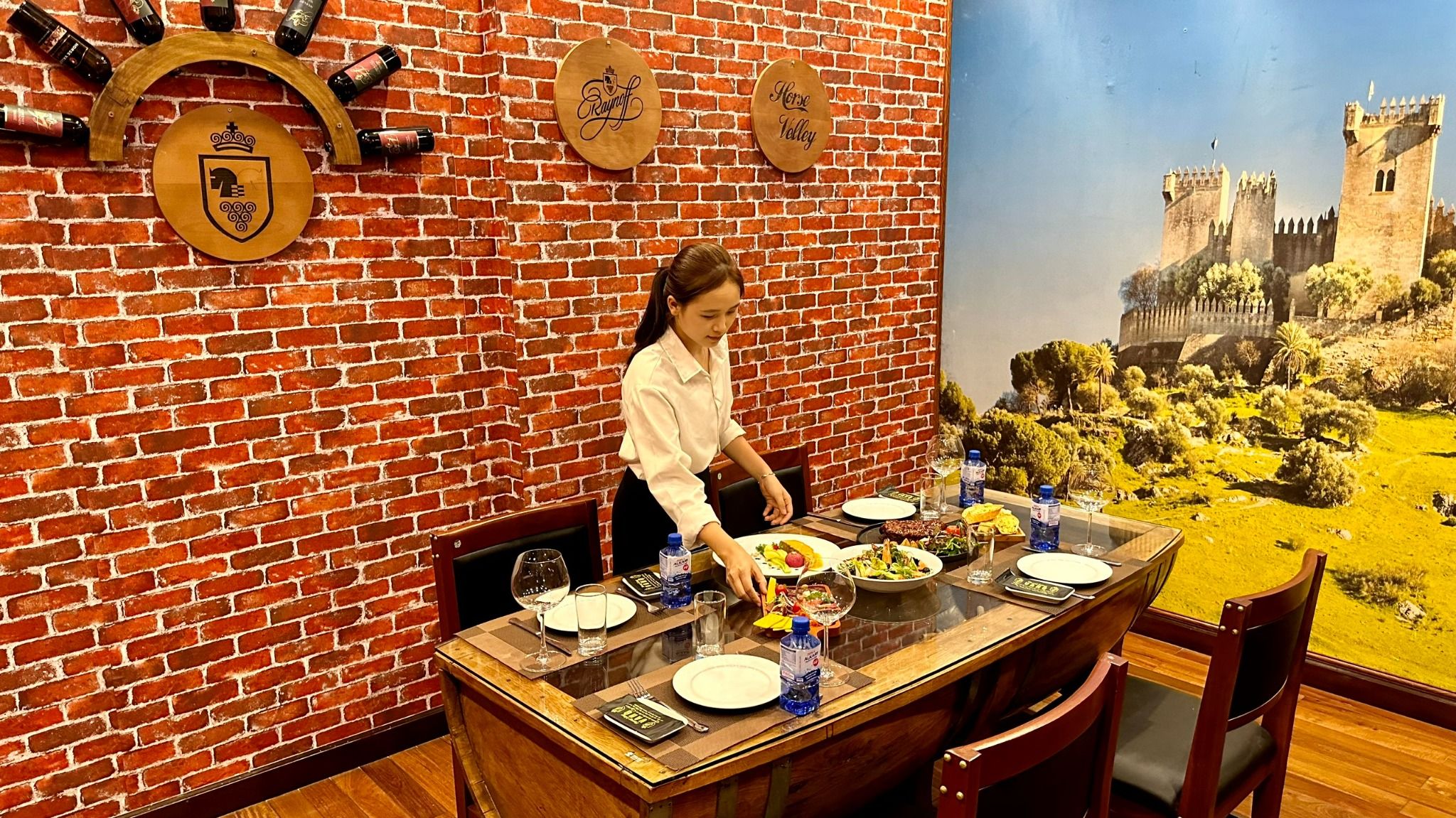 Wine Valley - 13M2 Ngõ 112 Trung Kính