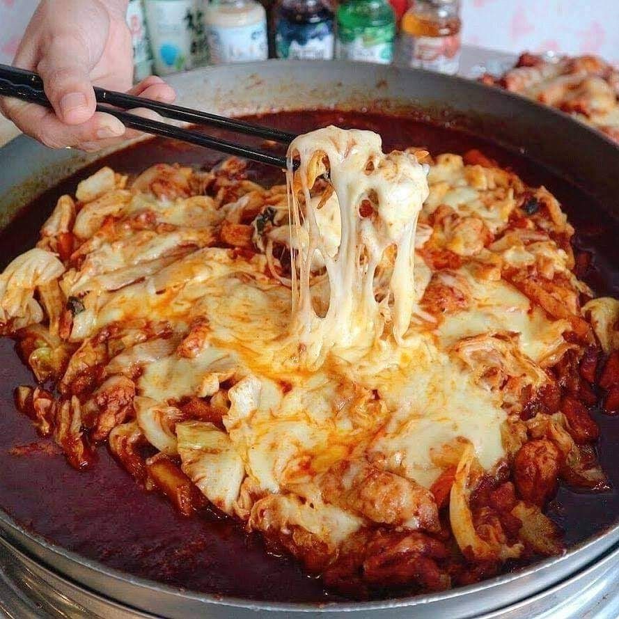 King Dakgalbi - 22 Nguyễn Chí Thanh