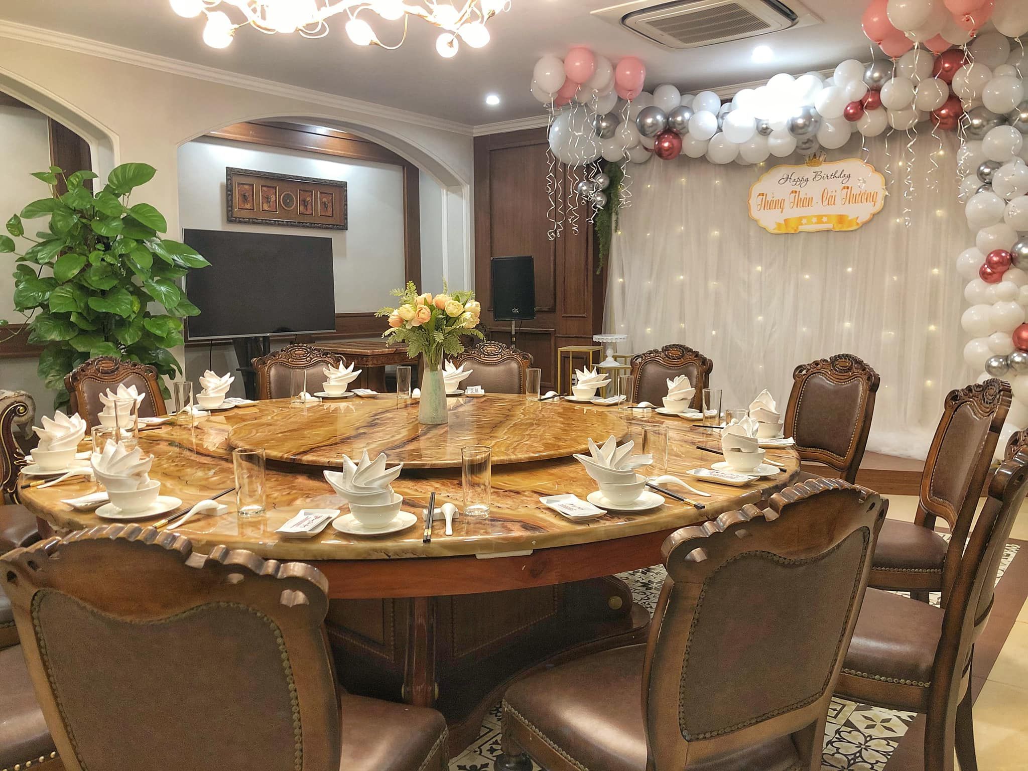 Châu Giang - 4 Mạc Thái Tổ