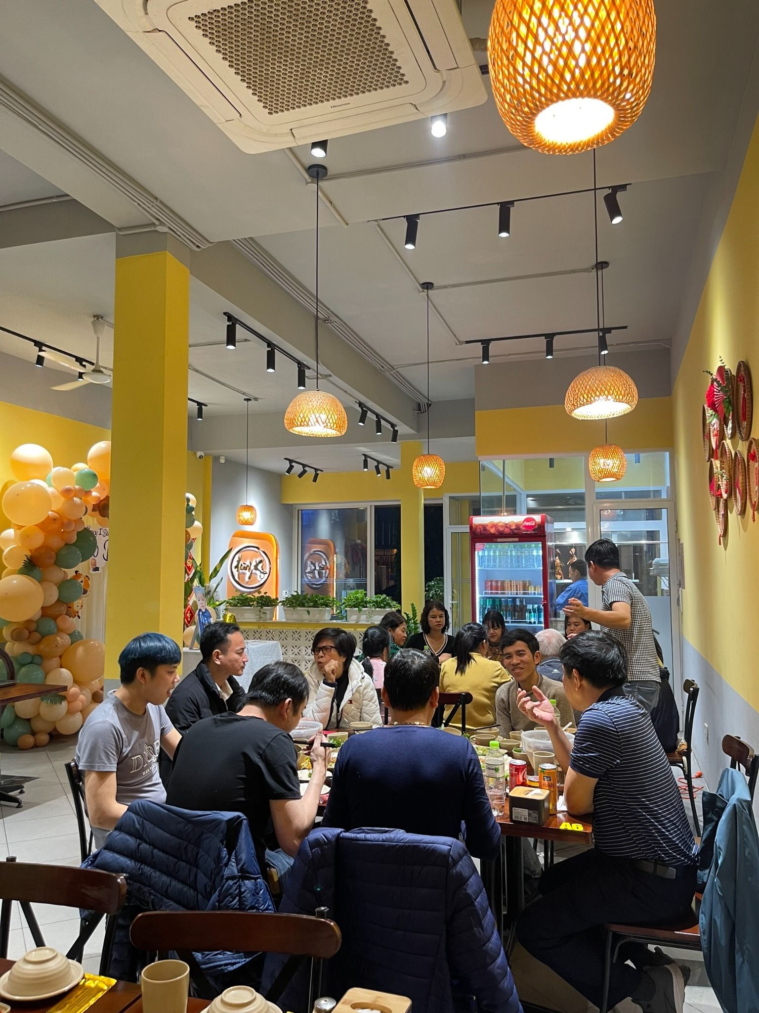 Vịt Quay Lu Đất Hoàng Ký - Lưu Quang Vũ