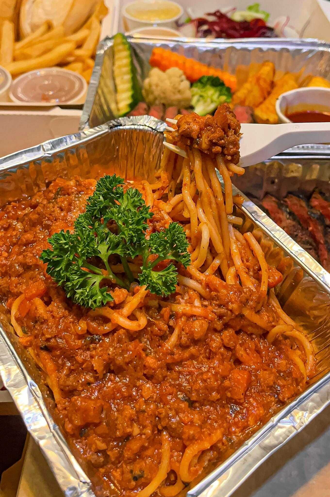 Family Steak House - Văn Cao