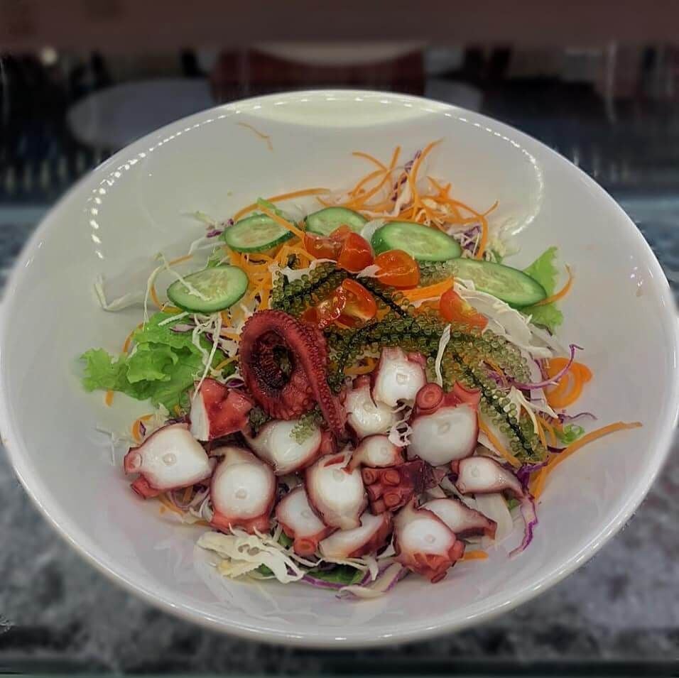 Sushi Cô Chủ Hoa Mai - Trần Hưng Đạo