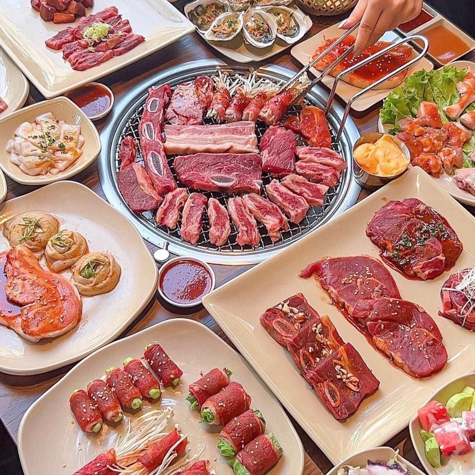 Hugo BBQ - 250 Thượng Đình