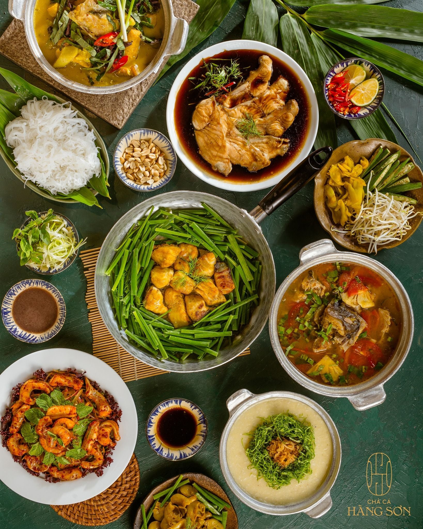 Chả Cá Hàng Sơn - 77 Hào Nam