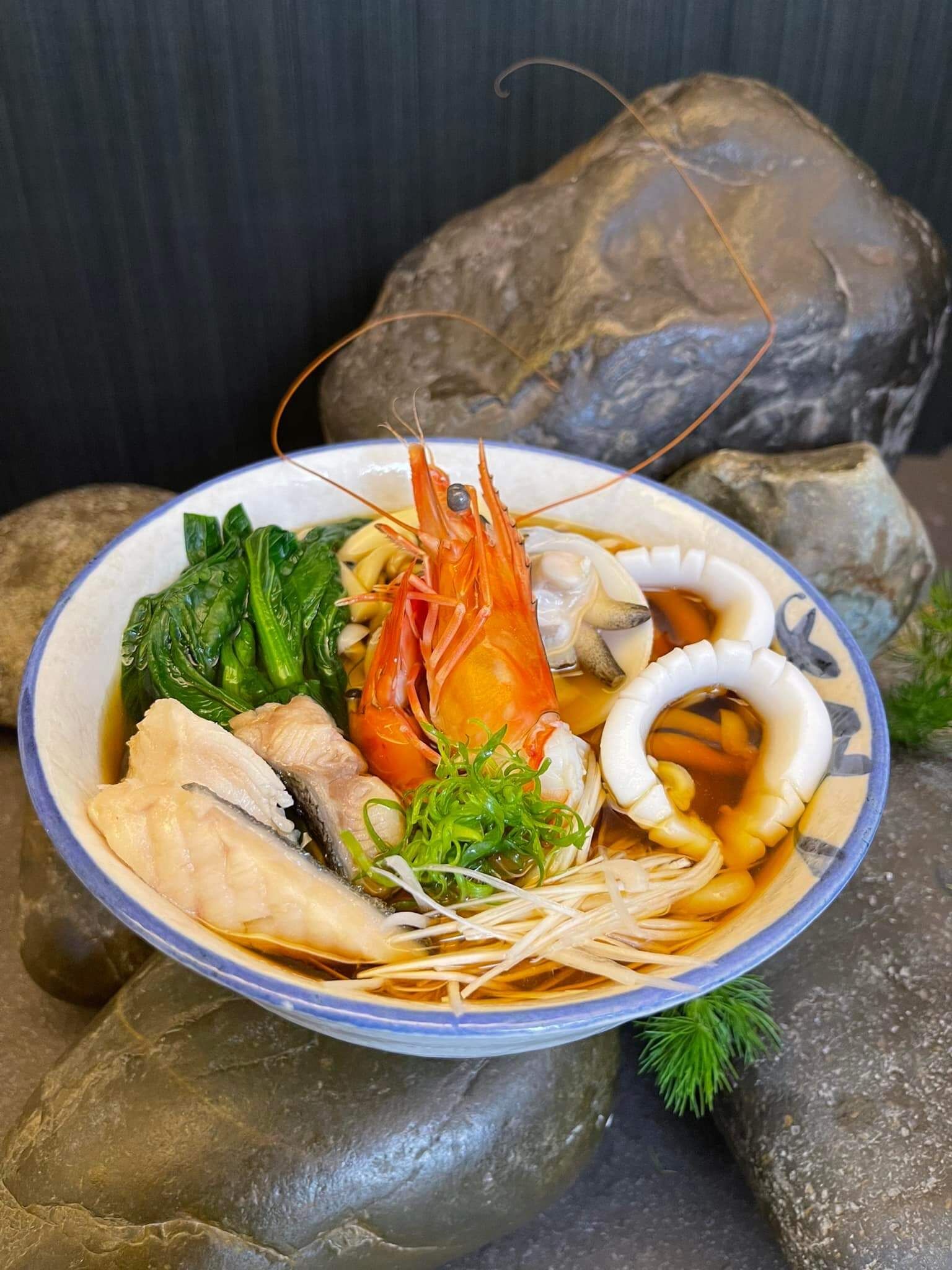 Sushi House - Vạn Phúc