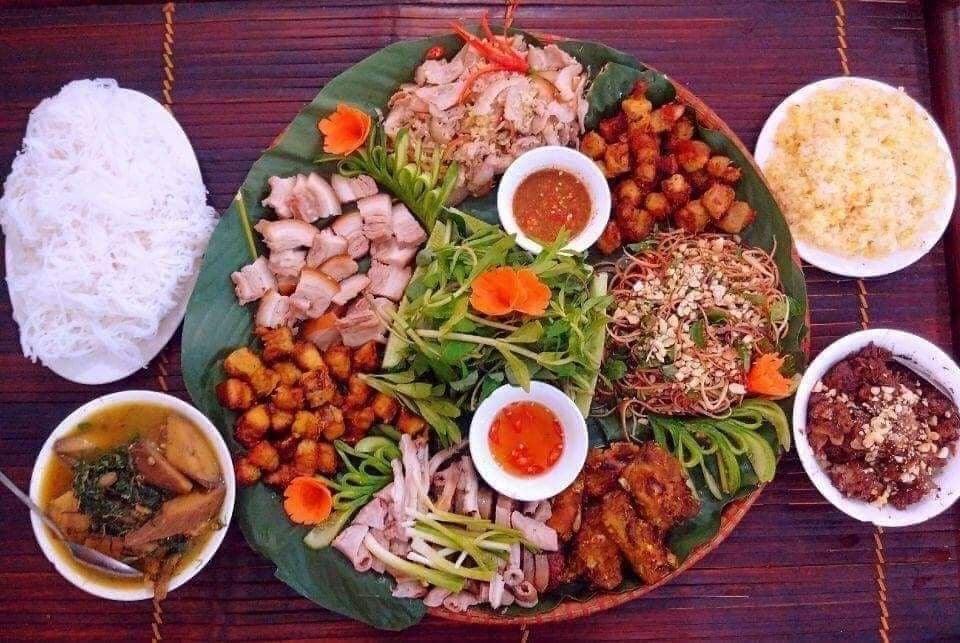 Mộc Lâm Quán - Trần Bình