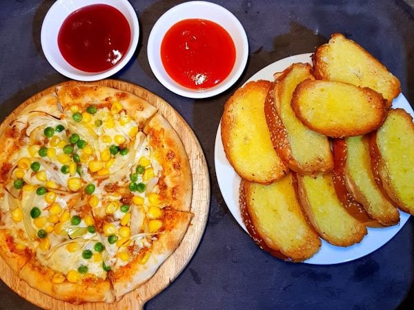 Pizza 9 - Phạm Tuấn Tài