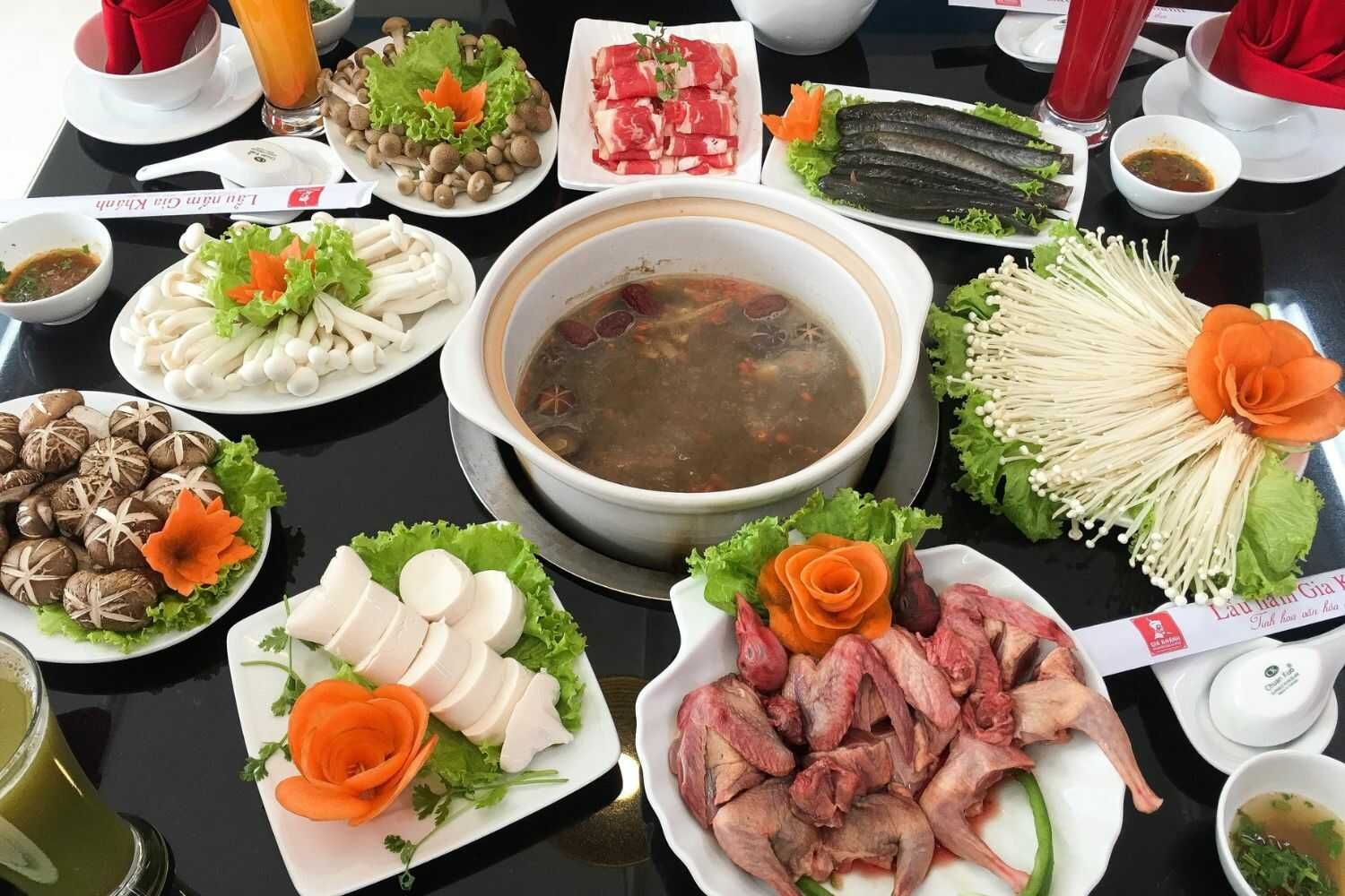 Lẩu Nấm Gia Khánh - Nguyễn Tuân